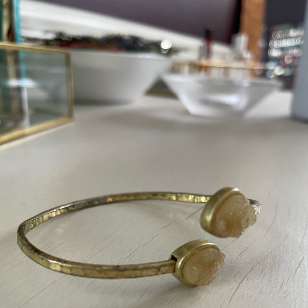 Adjustable bracelets - Picture 5 of 7